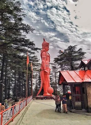 lord hanuman statue jakhoo shimla